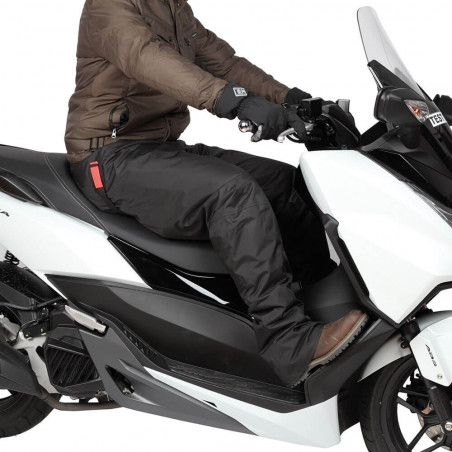 CUBREPIERNAS TUCANO URBANO TAKEAWAY R093