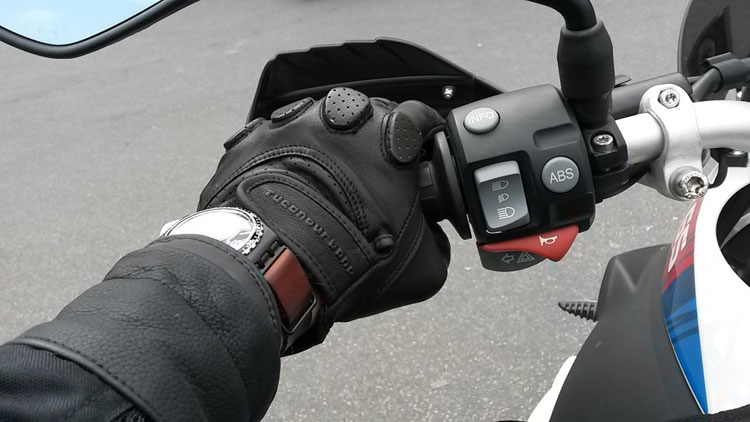 guantes de moto, guantes con protecciones, guantes de verano para moto