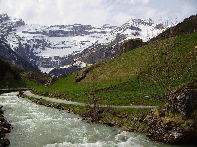 Ruta motera por los puertos más importantes de los Pirineos franceses