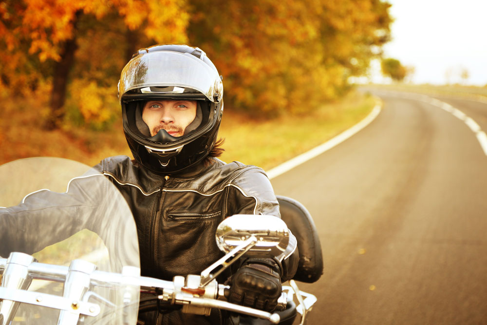 Guía básica de cascos para moto: ¿qué debes tomar en cuenta?