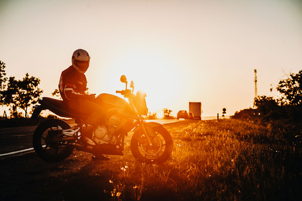 Llegó la hora de adaptar tus guantes de moto al verano